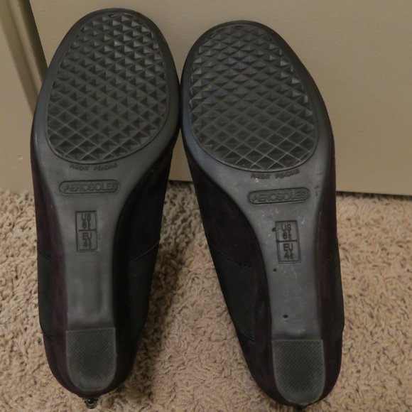 AEROSOLES Black Wedge Booties - Picture 6 of 8